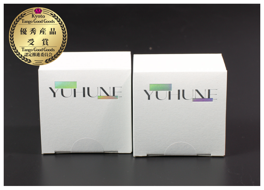 YUHUNEフェイスパウダー